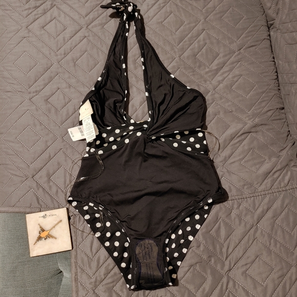 Kate Spade New Women's Swimsuit - Picture 7 of 7